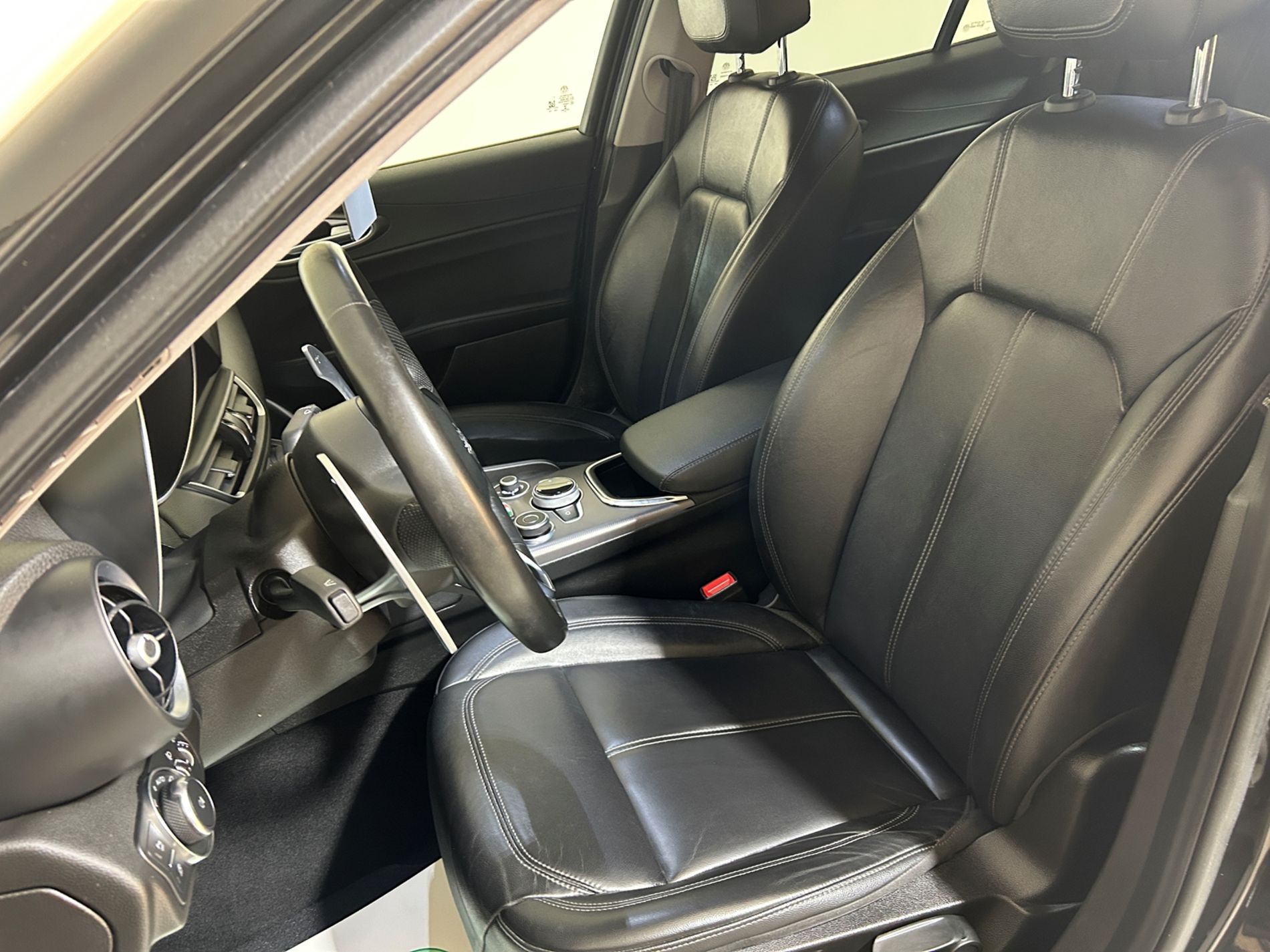 Alfa Romeo Giulia 2.2 t Sprint 190 cv automatica sedili in pelle - Autoviemme